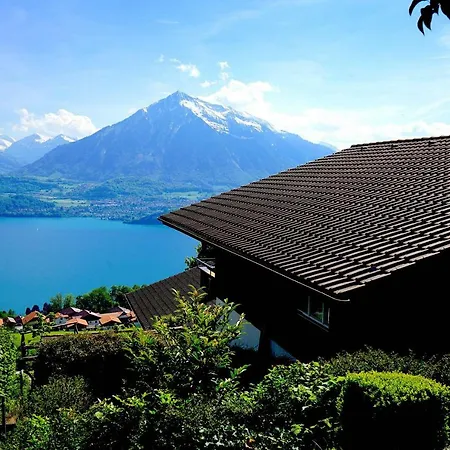 Swisshut Lena